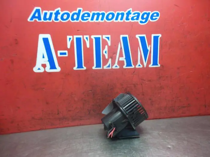 Heating and ventilation fan motor Peugeot 307