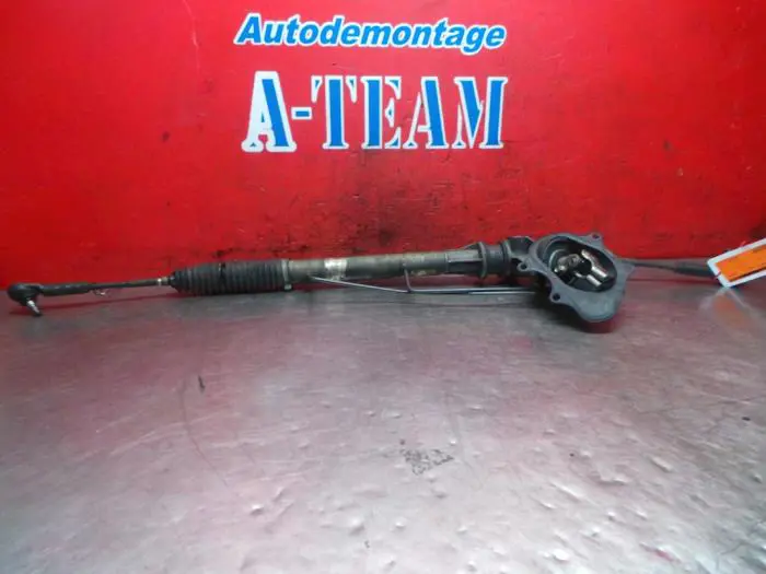 Power steering box Nissan Primera