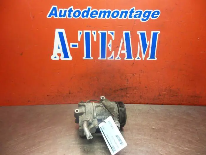 Air conditioning pump Mitsubishi Colt