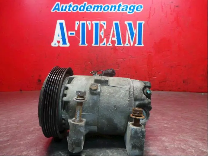 Air conditioning pump Nissan Primera