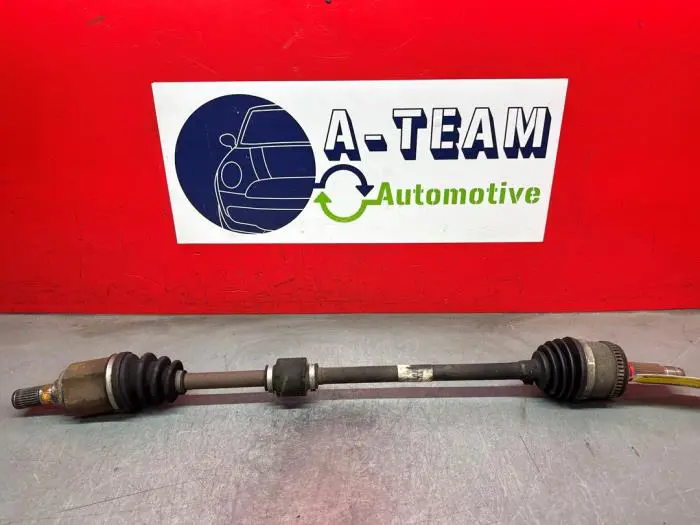 Front drive shaft, right Hyundai I10