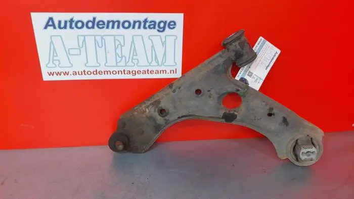 Front wishbone, left Peugeot Bipper