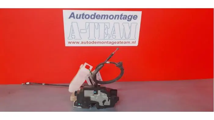 Rear door lock mechanism 4-door, left Kia Cee'D