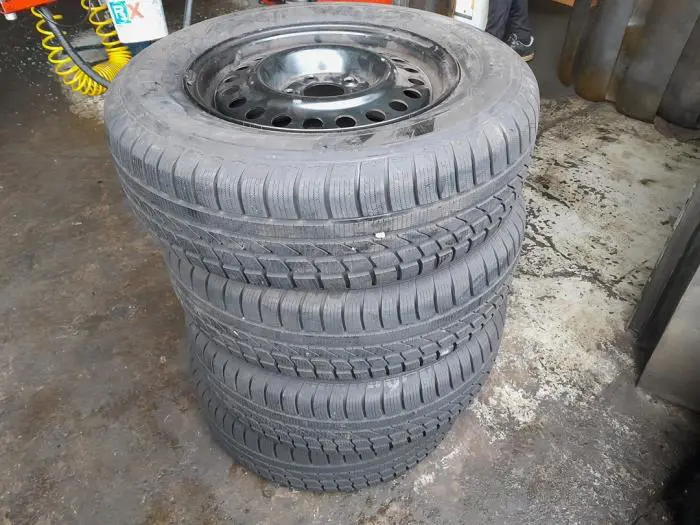 Set of wheels + winter tyres Opel Antara