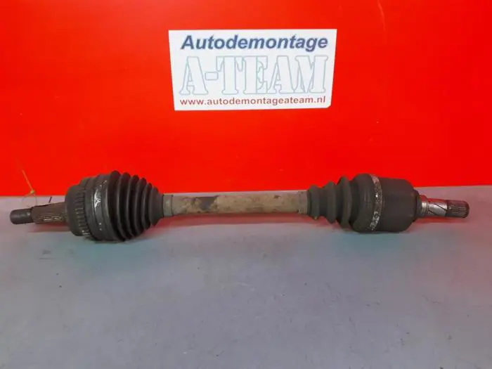 Front drive shaft, left Nissan Interstar