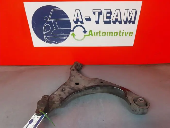 Front wishbone, left Hyundai I30