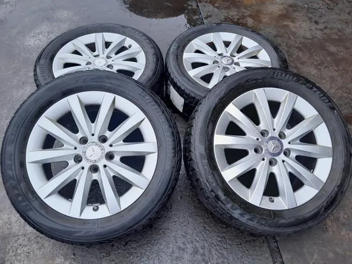 Set of wheels + winter tyres Mercedes B-Klasse