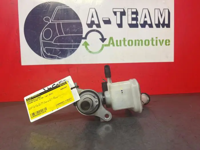 Master cylinder Nissan Micra