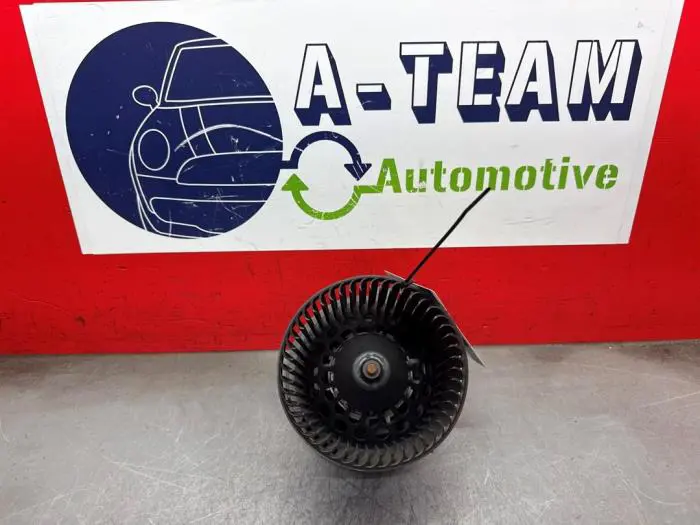 Heating and ventilation fan motor Peugeot 207