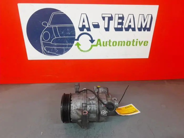 Air conditioning pump Smart Forfour