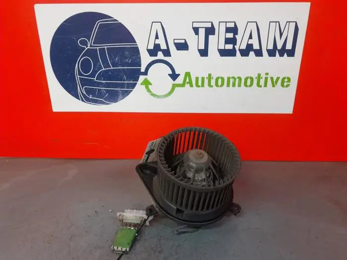 Heating and ventilation fan motor Renault Master