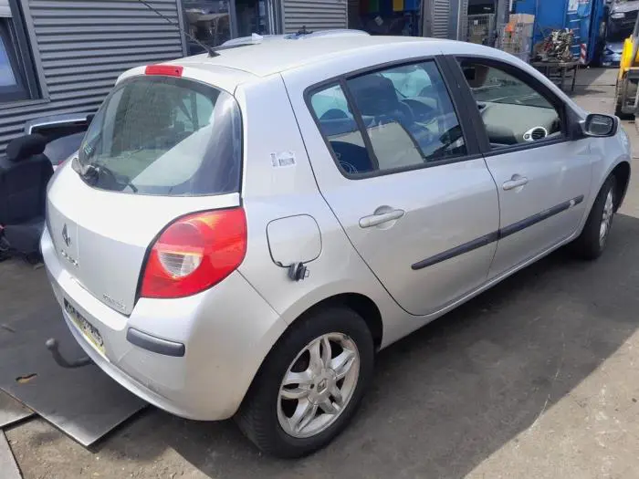 Wheel + winter tyre Renault Clio