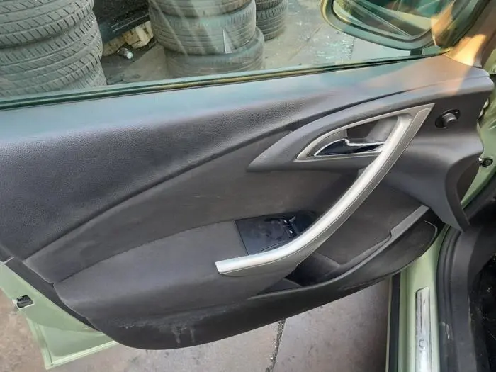 Portierbekleding 4Deurs links-voor Opel Astra