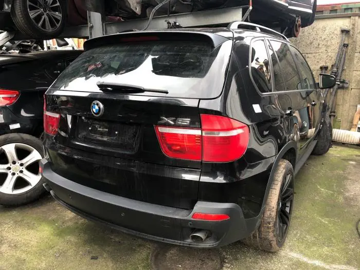 Rear door window 4-door, left BMW X5