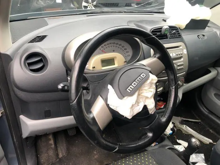 Radio CD player Daihatsu Sirion