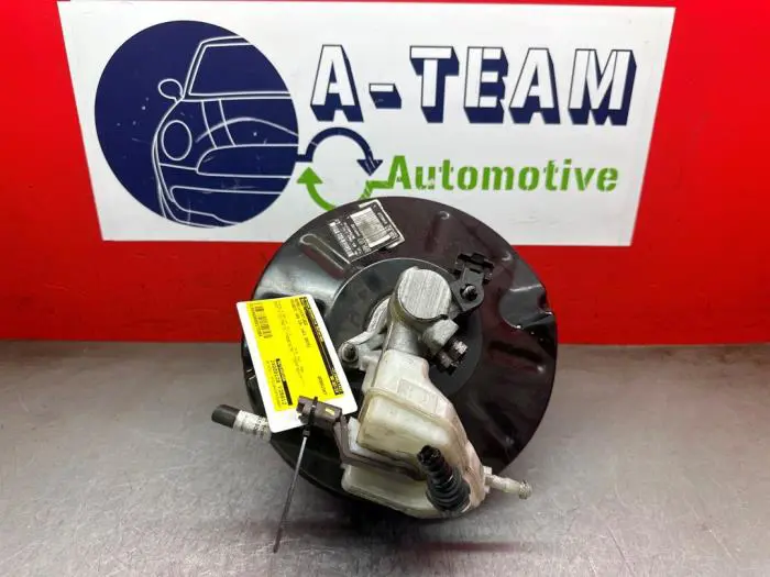 Brake servo Peugeot 308