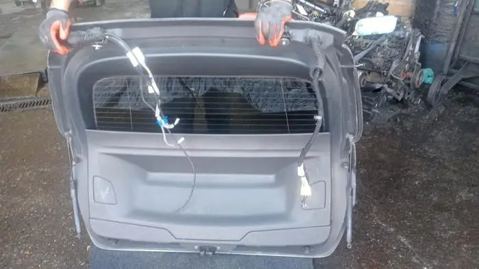 Tailgate Peugeot 308