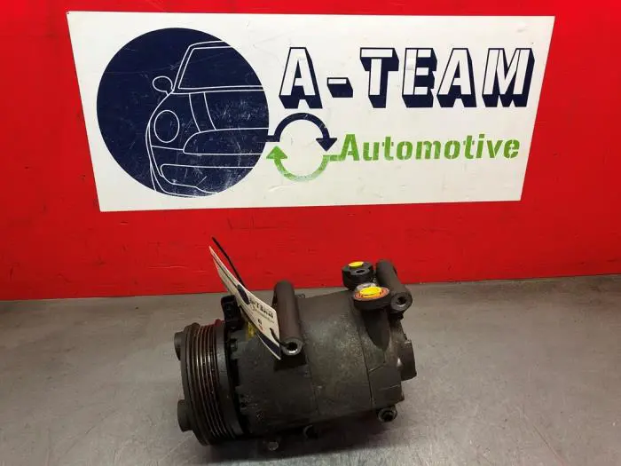 Air conditioning pump Volvo V50