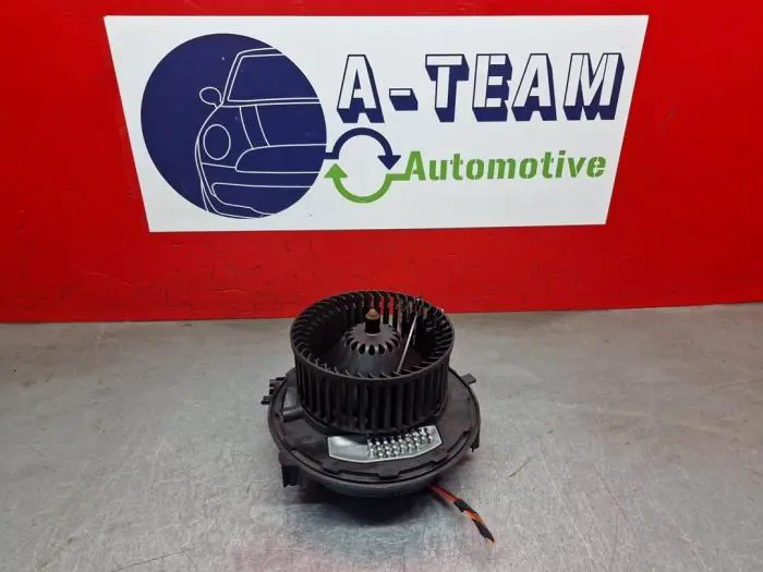 Heating and ventilation fan motor Volkswagen Golf