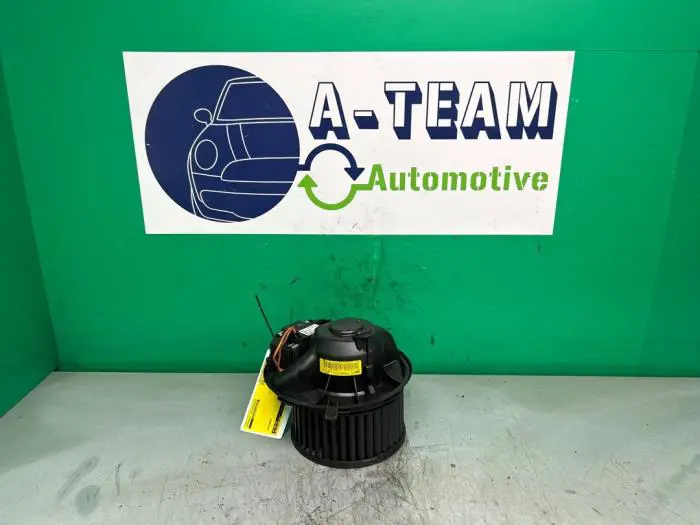 Heating and ventilation fan motor Volkswagen Touran