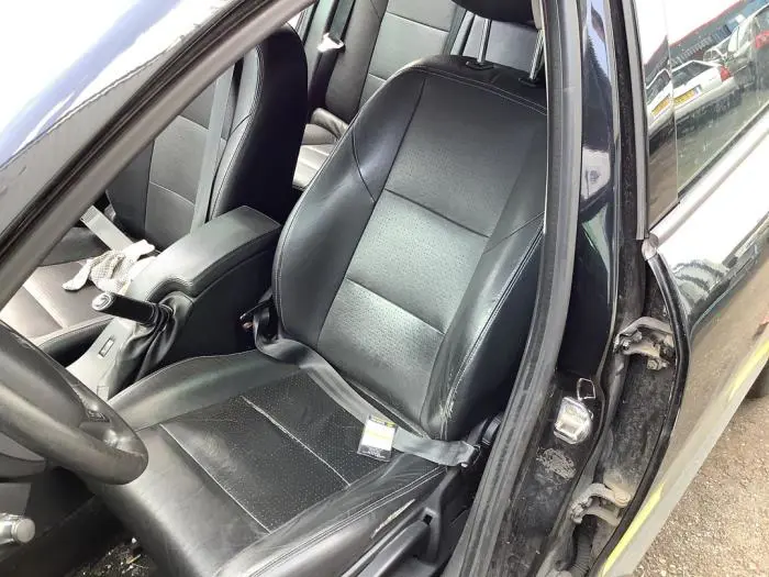 Seat, left Renault Megane