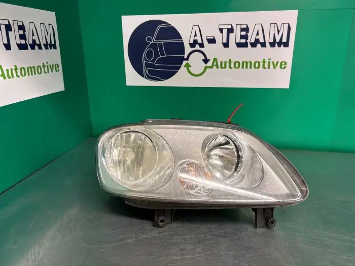 Headlight, right Volkswagen Caddy