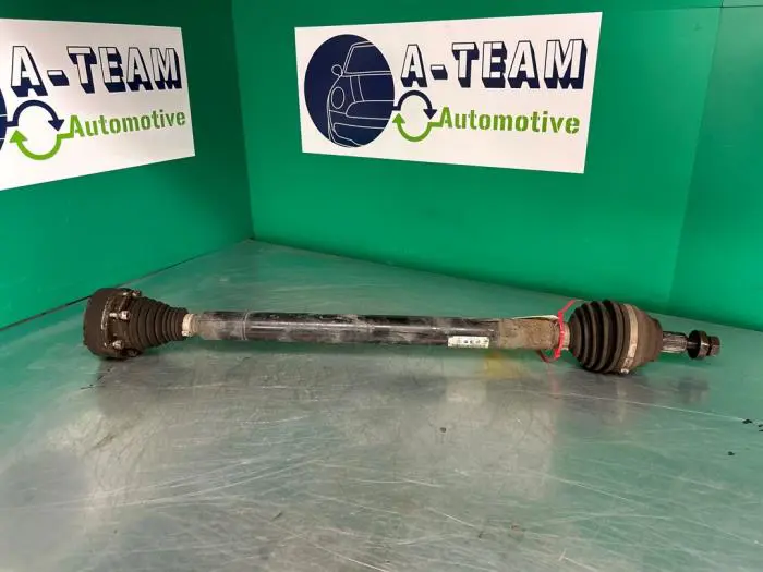 Front drive shaft, right Volkswagen Caddy