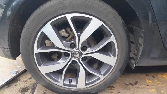 Set of wheels + tyres Renault Megane