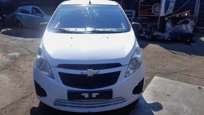 Bonnet Chevrolet Spark