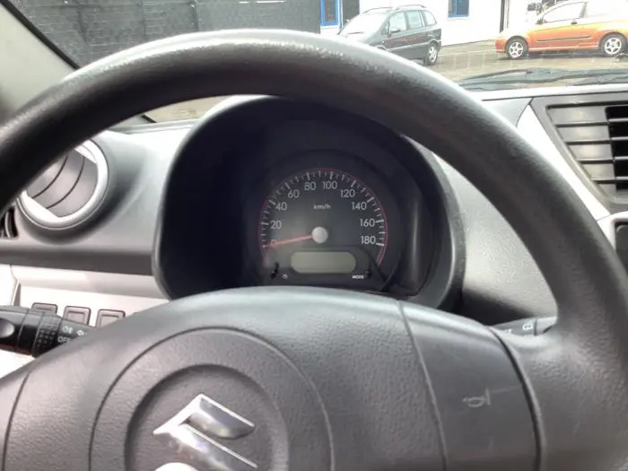 Instrument panel Suzuki Alto