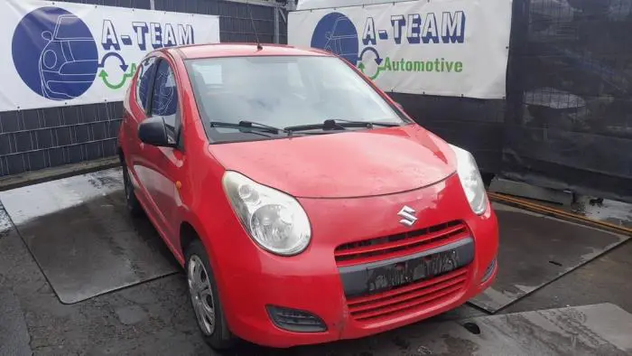 Bonnet Suzuki Alto