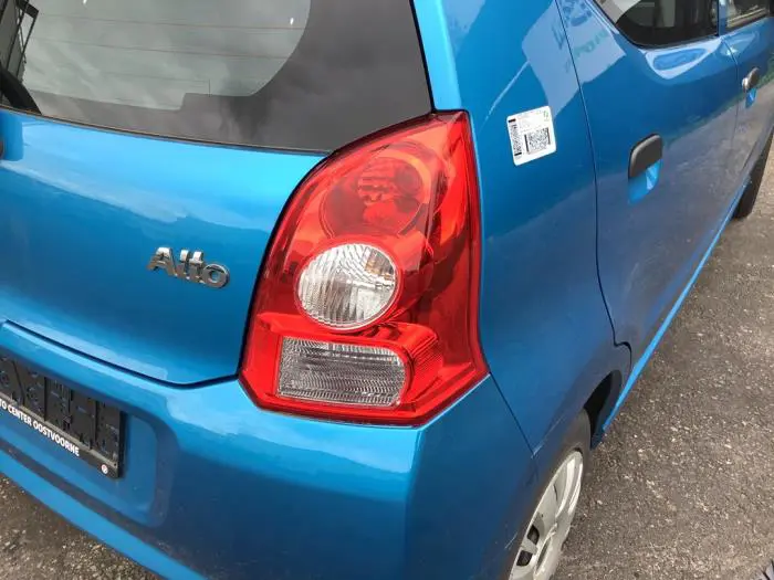 Taillight, right Suzuki Alto