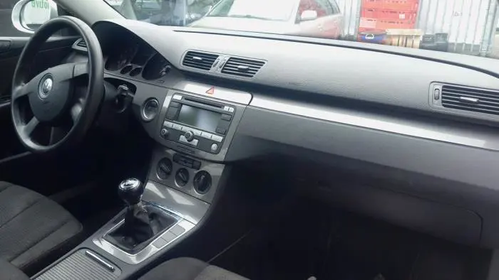 Glovebox Volkswagen Passat