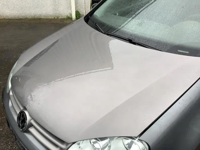 Bonnet Volkswagen Golf