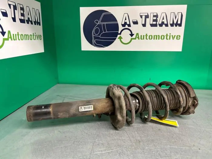 Fronts shock absorber, left Volkswagen Golf