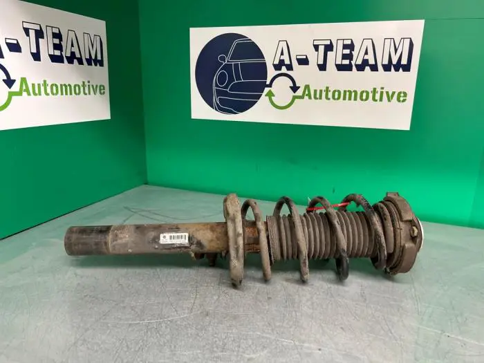 Front shock absorber, right Volkswagen Golf