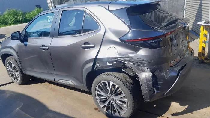 Rear door 4-door, left Toyota Yaris Cross