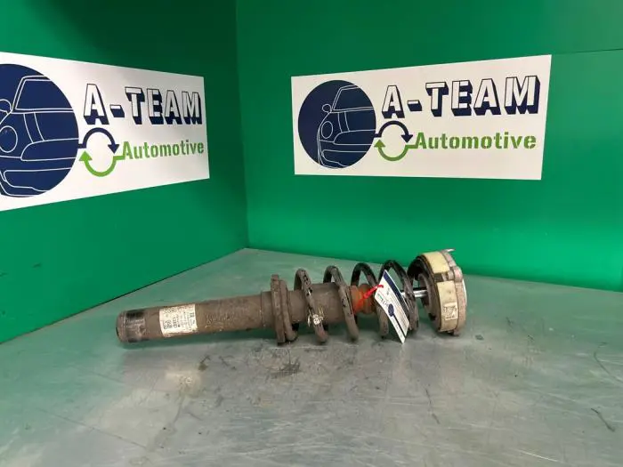 Front shock absorber, right Audi Q5