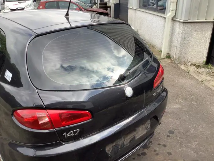 Tailgate Alfa Romeo 147