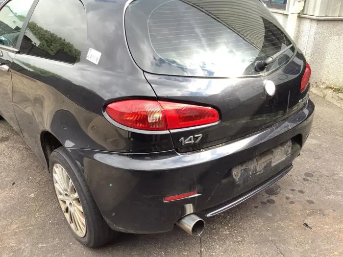 Taillight, left Alfa Romeo 147