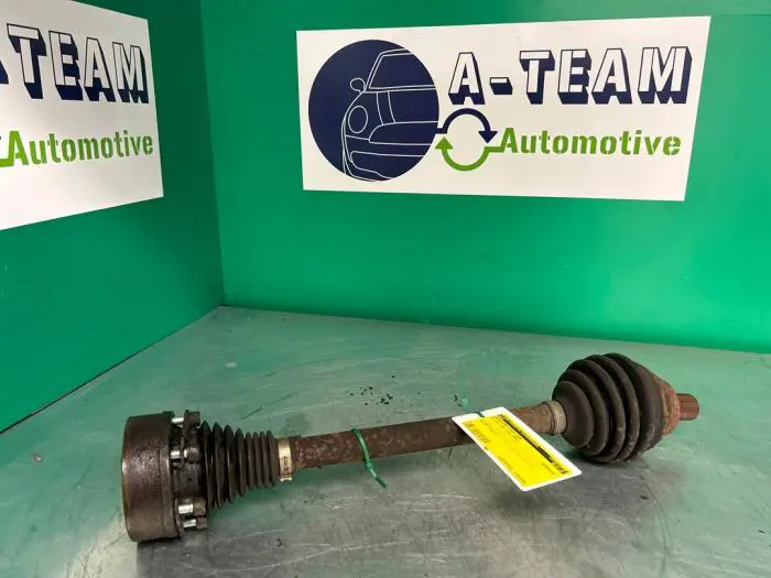 Front drive shaft, left Volkswagen Golf 04-