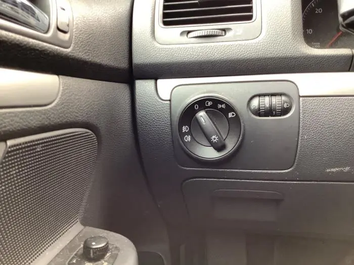 Light switch Volkswagen Golf