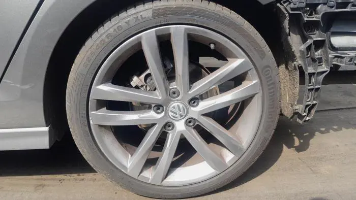 Set of wheels + tyres Volkswagen Golf