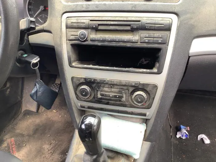 Radio CD player Skoda Octavia