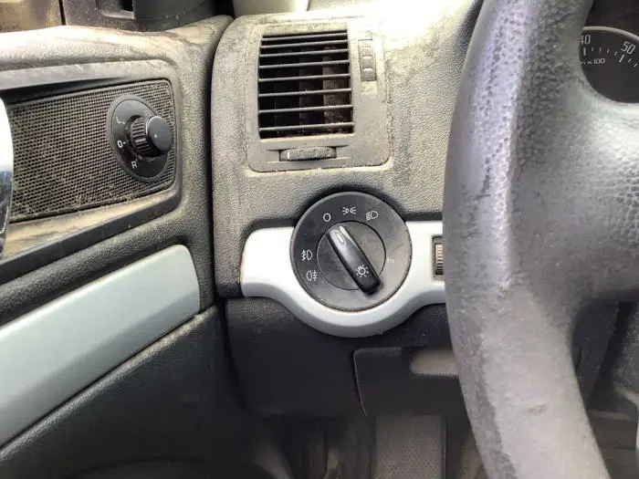 Light switch Skoda Octavia