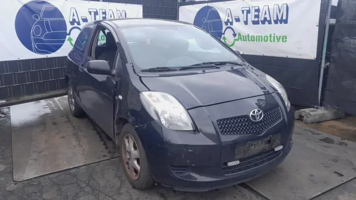 Door 2-door, right Toyota Yaris