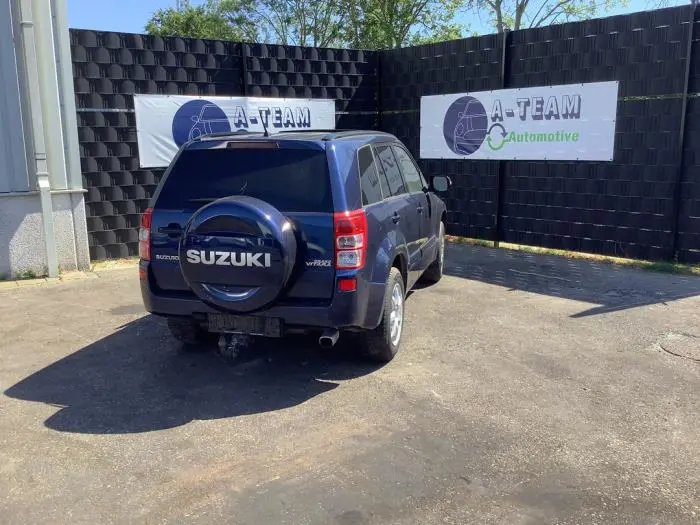 Tailgate Suzuki Grand Vitara