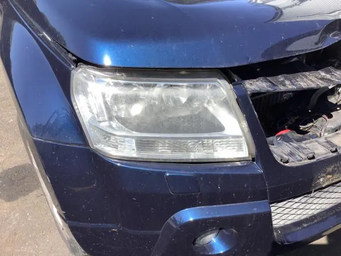 Headlight, right Suzuki Grand Vitara