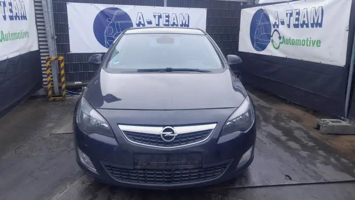 Front end, complete Opel Astra