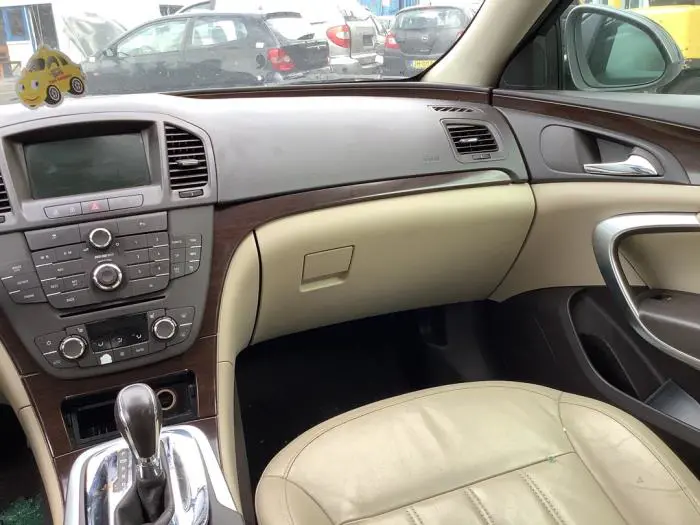 Glovebox Opel Insignia